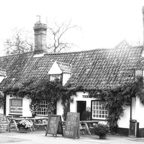 the-three-horseshoes-thumbnail
