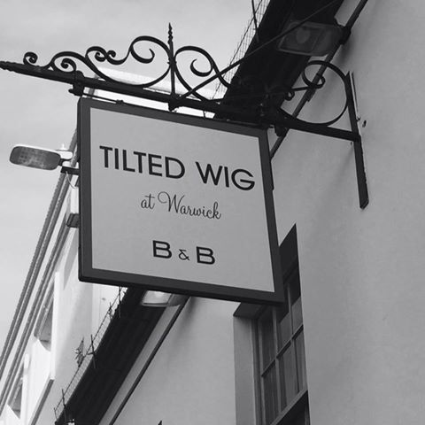 tilted-wig-thumbnail