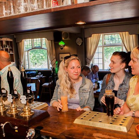 the-three-horseshoes-thumbnail